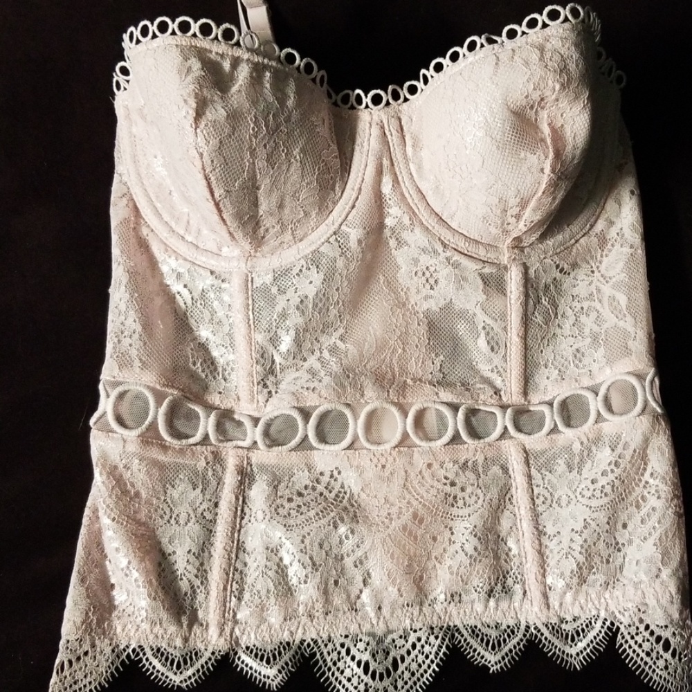 NWT. 💋Victoria's secret sexy lingerie.